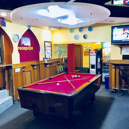 Aladin Hostel 류블랴나 외부 사진