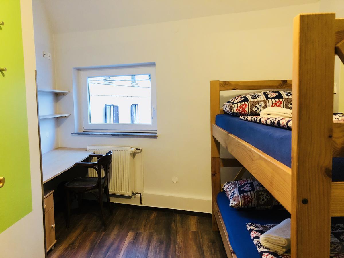 Aladin Hostel 류블랴나 외부 사진