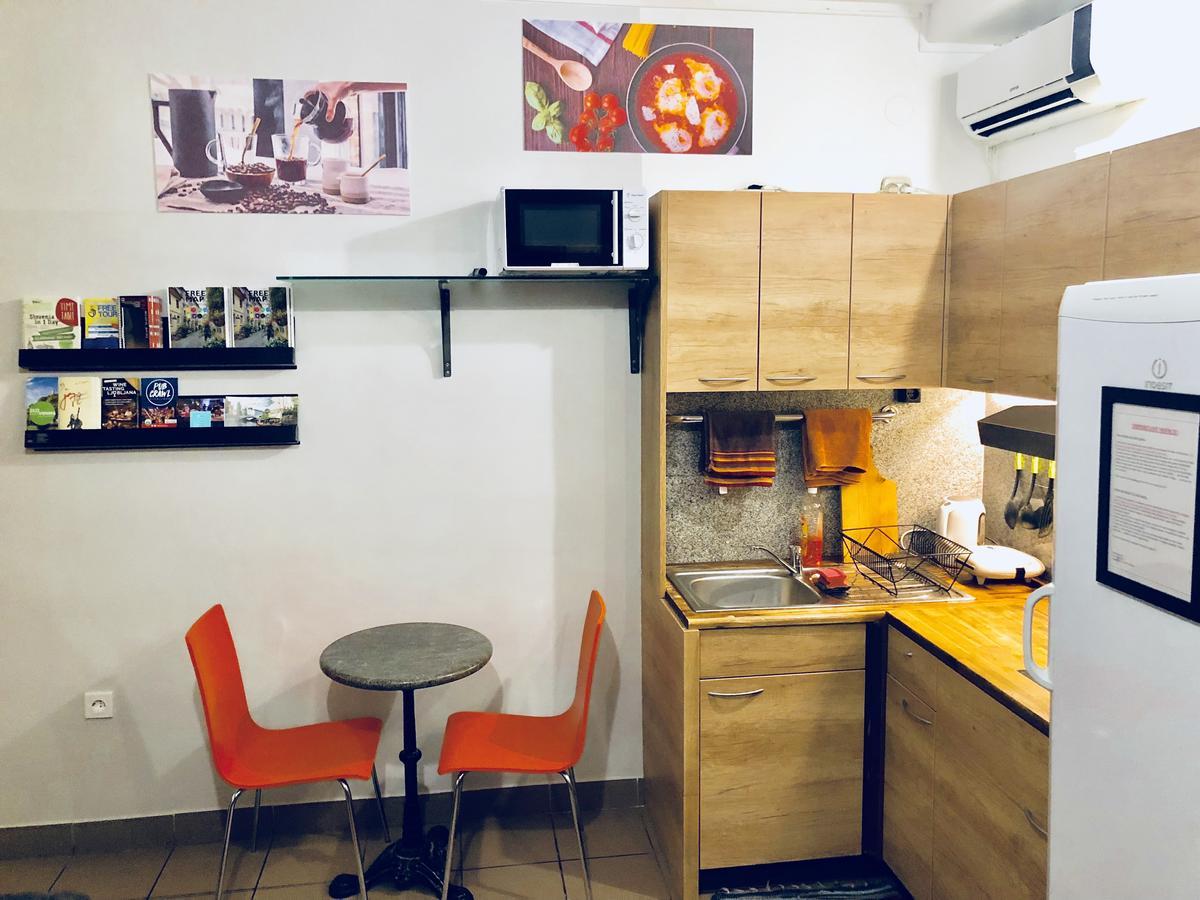 Aladin Hostel 류블랴나 외부 사진