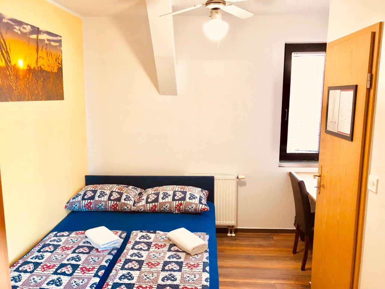 Aladin Hostel 류블랴나 외부 사진