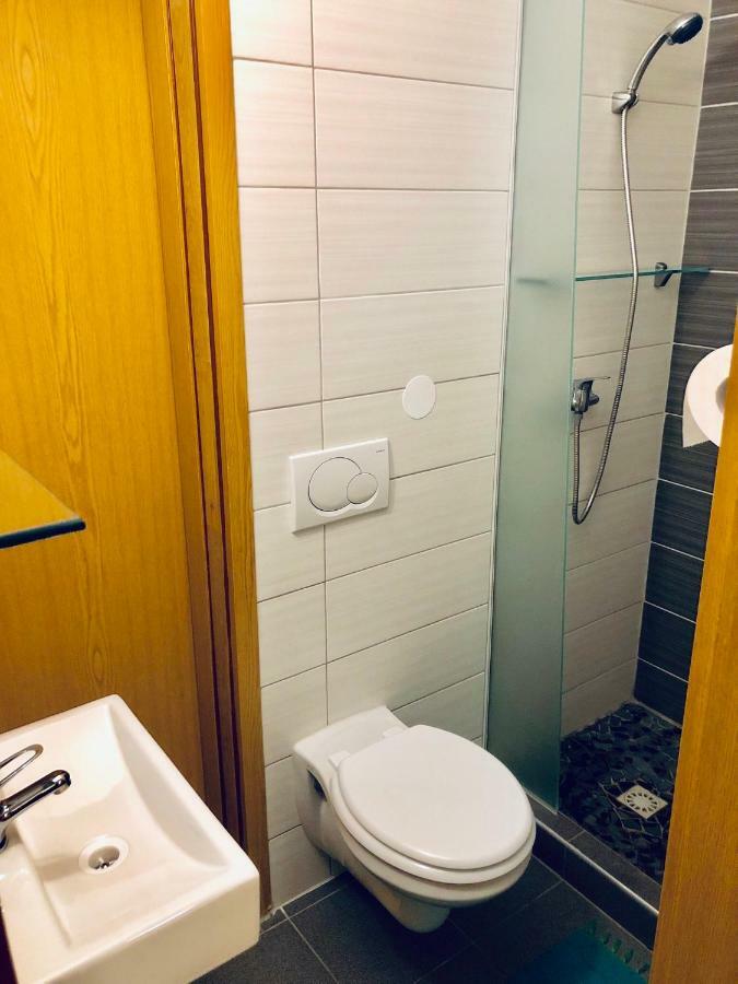 Aladin Hostel 류블랴나 외부 사진